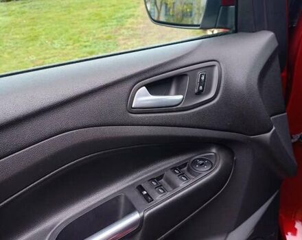 Червоний Форд Ескейп, об'ємом двигуна 1.6 л та пробігом 272 тис. км за 9300 $, фото 44 на Automoto.ua