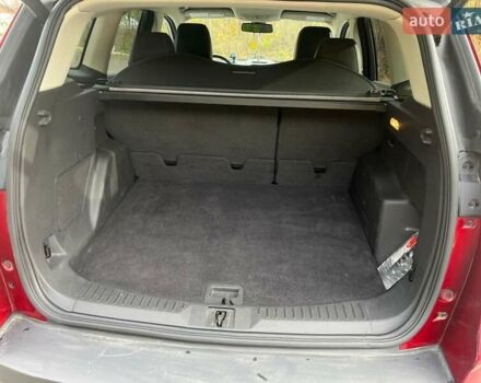 Красный Форд Эскейп, объемом двигателя 2 л и пробегом 148 тыс. км за 13250 $, фото 17 на Automoto.ua