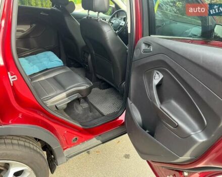 Красный Форд Эскейп, объемом двигателя 2 л и пробегом 148 тыс. км за 13250 $, фото 19 на Automoto.ua