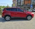 Красный Форд Эскейп, объемом двигателя 2 л и пробегом 228 тыс. км за 10850 $, фото 2 на Automoto.ua