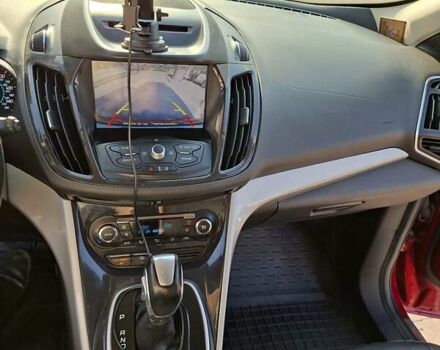 Красный Форд Эскейп, объемом двигателя 2 л и пробегом 228 тыс. км за 10850 $, фото 32 на Automoto.ua