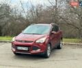 Червоний Форд Ескейп, об'ємом двигуна 2 л та пробігом 240 тис. км за 10500 $, фото 1 на Automoto.ua