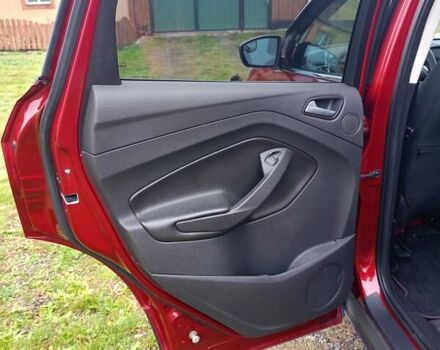Червоний Форд Ескейп, об'ємом двигуна 1.6 л та пробігом 272 тис. км за 9300 $, фото 13 на Automoto.ua