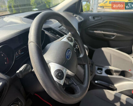 Червоний Форд Ескейп, об'ємом двигуна 2.49 л та пробігом 105 тис. км за 12999 $, фото 12 на Automoto.ua