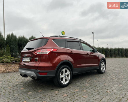Красный Форд Эскейп, объемом двигателя 2 л и пробегом 206 тыс. км за 9500 $, фото 13 на Automoto.ua
