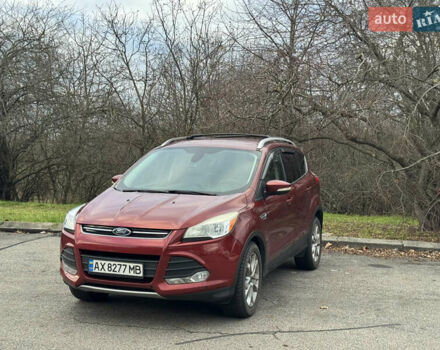 Червоний Форд Ескейп, об'ємом двигуна 2 л та пробігом 240 тис. км за 10500 $, фото 2 на Automoto.ua