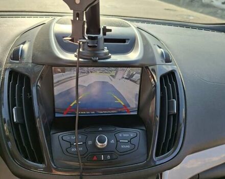 Красный Форд Эскейп, объемом двигателя 2 л и пробегом 228 тыс. км за 10850 $, фото 36 на Automoto.ua