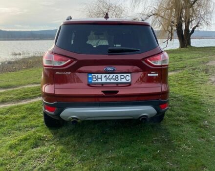 Красный Форд Эскейп, объемом двигателя 1.6 л и пробегом 144 тыс. км за 9000 $, фото 4 на Automoto.ua