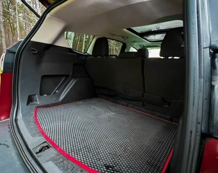 Красный Форд Эскейп, объемом двигателя 2 л и пробегом 160 тыс. км за 11250 $, фото 7 на Automoto.ua