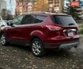 Красный Форд Эскейп, объемом двигателя 2 л и пробегом 127 тыс. км за 13200 $, фото 2 на Automoto.ua