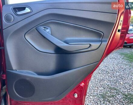 Красный Форд Эскейп, объемом двигателя 1.6 л и пробегом 144 тыс. км за 11700 $, фото 34 на Automoto.ua