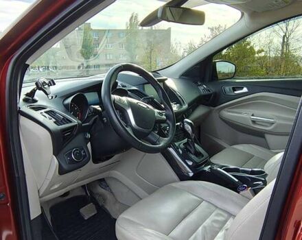 Красный Форд Эскейп, объемом двигателя 2 л и пробегом 159 тыс. км за 14950 $, фото 17 на Automoto.ua