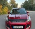 Красный Форд Эскейп, объемом двигателя 2 л и пробегом 242 тыс. км за 10300 $, фото 1 на Automoto.ua