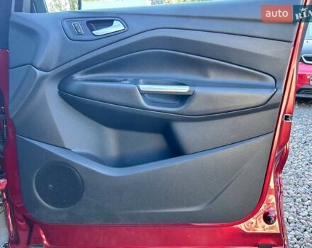 Красный Форд Эскейп, объемом двигателя 1.6 л и пробегом 144 тыс. км за 11700 $, фото 37 на Automoto.ua