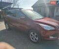Красный Форд Эскейп, объемом двигателя 2 л и пробегом 130 тыс. км за 12200 $, фото 2 на Automoto.ua