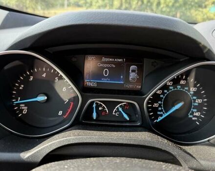 Красный Форд Эскейп, объемом двигателя 1.6 л и пробегом 143 тыс. км за 12000 $, фото 5 на Automoto.ua