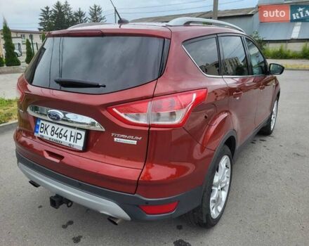 Красный Форд Эскейп, объемом двигателя 2 л и пробегом 59 тыс. км за 13000 $, фото 4 на Automoto.ua