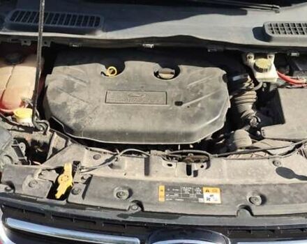 Червоний Форд Ескейп, об'ємом двигуна 2 л та пробігом 270 тис. км за 9600 $, фото 9 на Automoto.ua