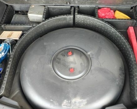 Красный Форд Эскейп, объемом двигателя 2 л и пробегом 159 тыс. км за 15000 $, фото 4 на Automoto.ua