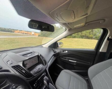 Красный Форд Эскейп, объемом двигателя 1.6 л и пробегом 86 тыс. км за 9200 $, фото 9 на Automoto.ua