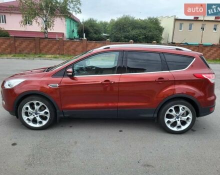 Красный Форд Эскейп, объемом двигателя 2 л и пробегом 59 тыс. км за 13000 $, фото 7 на Automoto.ua