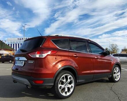 Красный Форд Эскейп, объемом двигателя 2 л и пробегом 159 тыс. км за 14950 $, фото 8 на Automoto.ua
