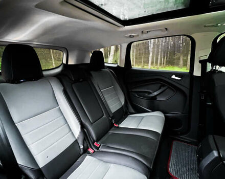 Червоний Форд Ескейп, об'ємом двигуна 2 л та пробігом 160 тис. км за 11250 $, фото 14 на Automoto.ua