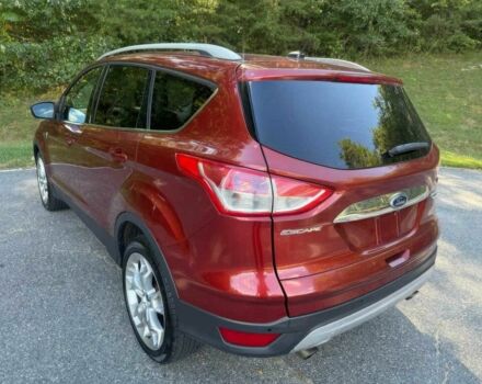 Форд Ескейп 2014 у Кропивницькому (Кіровограді) на Automoto.ua Червоний Форд Ескейп, об'ємом двигуна 2 л та пробігом 86 тис. км за 4600 $, фото 3 на Automoto.ua