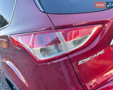 Красный Форд Эскейп, объемом двигателя 1.6 л и пробегом 144 тыс. км за 11700 $, фото 10 на Automoto.ua