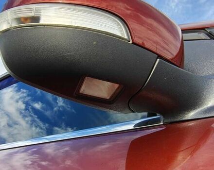 Красный Форд Эскейп, объемом двигателя 2 л и пробегом 159 тыс. км за 14950 $, фото 2 на Automoto.ua