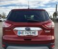 Красный Форд Эскейп, объемом двигателя 2 л и пробегом 159 тыс. км за 15000 $, фото 3 на Automoto.ua