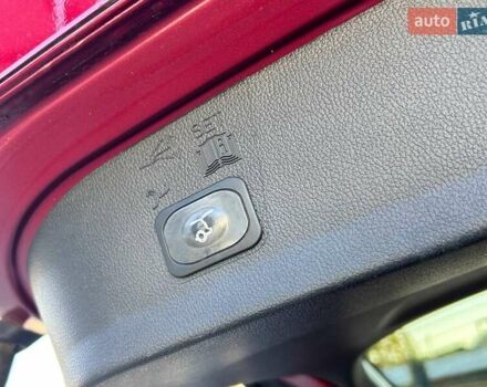 Красный Форд Эскейп, объемом двигателя 1.6 л и пробегом 144 тыс. км за 11700 $, фото 30 на Automoto.ua