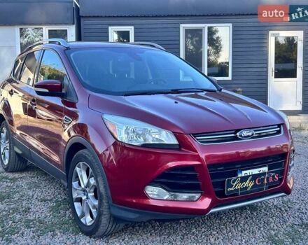 Красный Форд Эскейп, объемом двигателя 1.6 л и пробегом 144 тыс. км за 11700 $, фото 1 на Automoto.ua