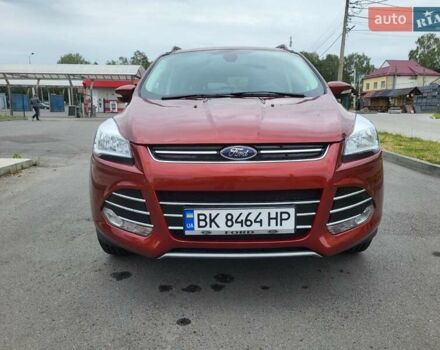 Красный Форд Эскейп, объемом двигателя 2 л и пробегом 59 тыс. км за 13000 $, фото 5 на Automoto.ua