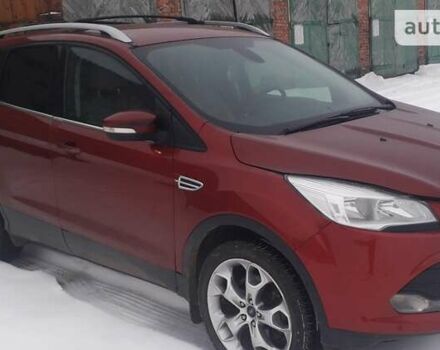 Красный Форд Эскейп, объемом двигателя 2 л и пробегом 115 тыс. км за 10500 $, фото 2 на Automoto.ua