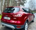 Красный Форд Эскейп, объемом двигателя 2 л и пробегом 160 тыс. км за 11250 $, фото 3 на Automoto.ua