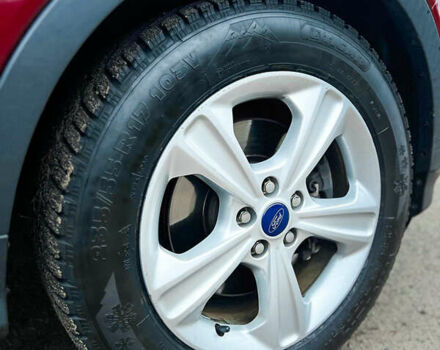 Червоний Форд Ескейп, об'ємом двигуна 2 л та пробігом 160 тис. км за 11250 $, фото 8 на Automoto.ua