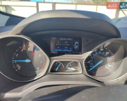 Красный Форд Эскейп, объемом двигателя 2 л и пробегом 130 тыс. км за 12200 $, фото 13 на Automoto.ua