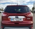 Красный Форд Эскейп, объемом двигателя 2 л и пробегом 159 тыс. км за 14950 $, фото 5 на Automoto.ua