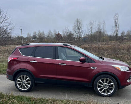 Красный Форд Эскейп, объемом двигателя 1.6 л и пробегом 82 тыс. км за 12000 $, фото 4 на Automoto.ua
