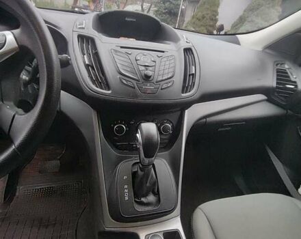 Червоний Форд Ескейп, об'ємом двигуна 2 л та пробігом 118 тис. км за 13500 $, фото 18 на Automoto.ua