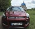 Красный Форд Эскейп, объемом двигателя 2 л и пробегом 106 тыс. км за 13800 $, фото 1 на Automoto.ua