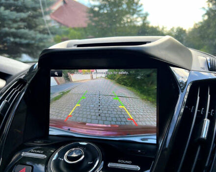 Красный Форд Эскейп, объемом двигателя 2 л и пробегом 222 тыс. км за 11500 $, фото 13 на Automoto.ua