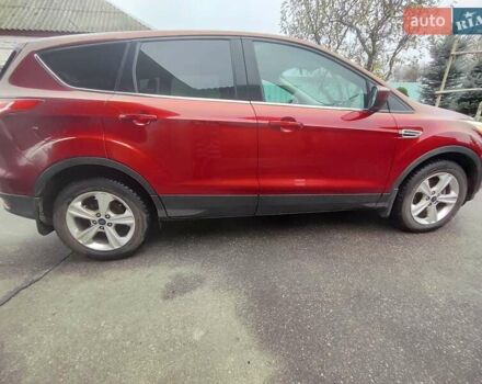Червоний Форд Ескейп, об'ємом двигуна 2 л та пробігом 118 тис. км за 13500 $, фото 1 на Automoto.ua