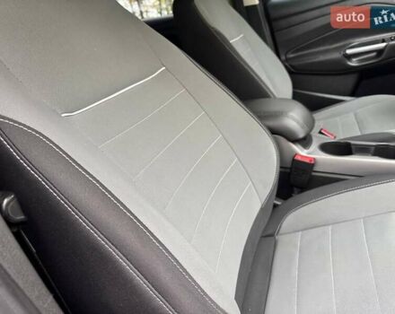 Червоний Форд Ескейп, об'ємом двигуна 2 л та пробігом 178 тис. км за 11998 $, фото 50 на Automoto.ua