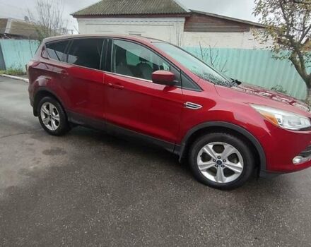 Червоний Форд Ескейп, об'ємом двигуна 2 л та пробігом 118 тис. км за 13500 $, фото 2 на Automoto.ua