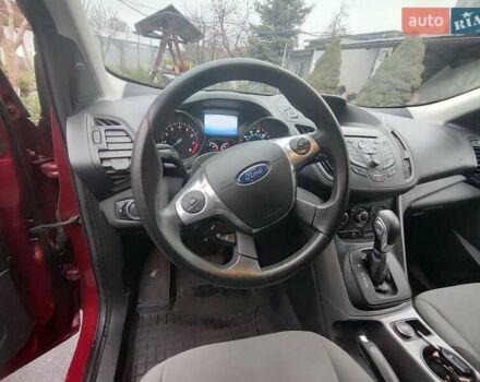 Червоний Форд Ескейп, об'ємом двигуна 2 л та пробігом 118 тис. км за 13500 $, фото 19 на Automoto.ua