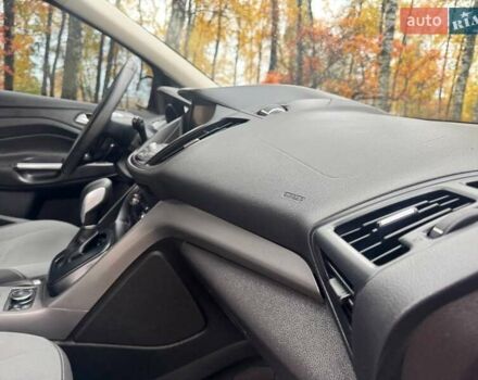 Червоний Форд Ескейп, об'ємом двигуна 2 л та пробігом 178 тис. км за 11998 $, фото 52 на Automoto.ua