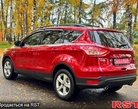 Форд Эскейп 2015 в Ахтырке на Automoto.ua Красный Форд Эскейп, объемом двигателя 2 л и пробегом 178 тыс. км за 11980 $, фото 4 на Automoto.ua