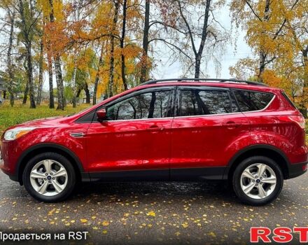 Форд Эскейп 2015 в Ахтырке на Automoto.ua Красный Форд Эскейп, объемом двигателя 2 л и пробегом 178 тыс. км за 11980 $, фото 3 на Automoto.ua